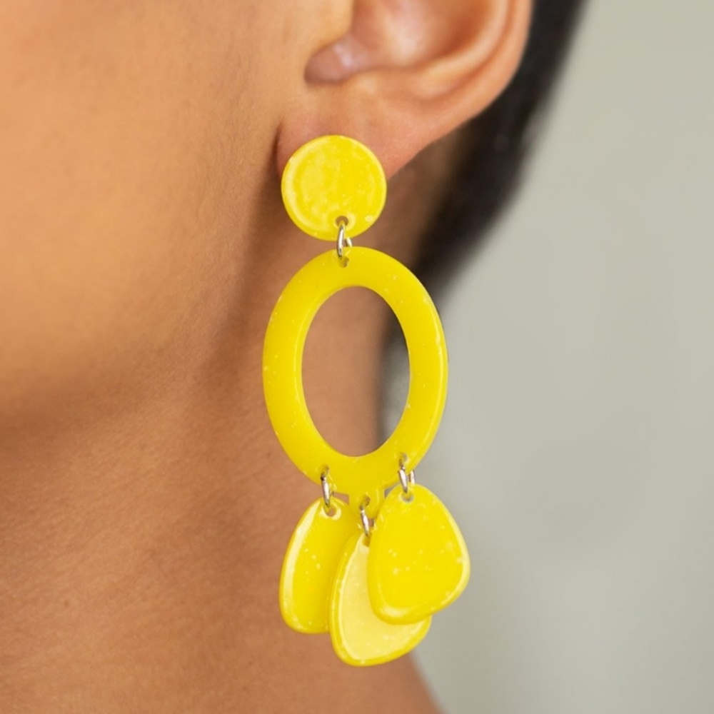 Sparkling Shores - Yellow Earrings